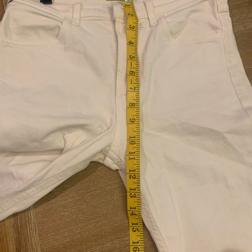 Citizens Of Humanity White Women Jeans
Made in the USA - Picture 3 of 13